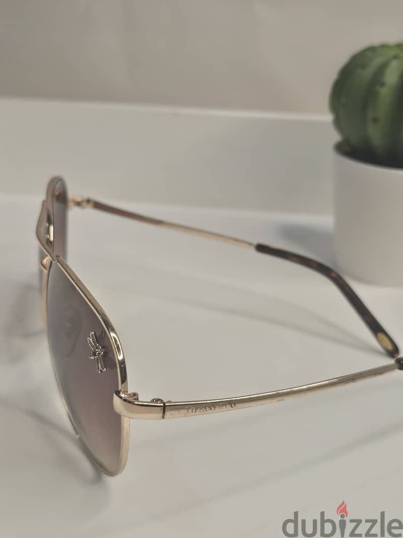Tefani sunglasses ORG clean used 25 bd 1
