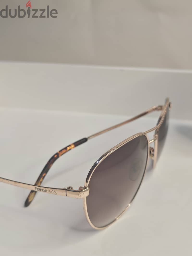 Tefani sunglasses ORG clean used 25 bd 2