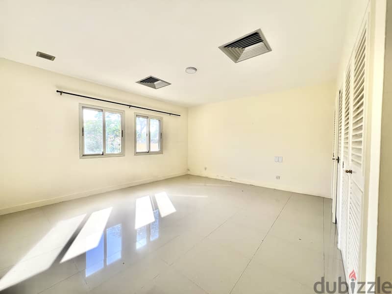 4BR Villa | Saar | Semi-Furnished | Compound | Private Garden 6