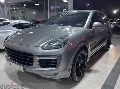2016 Porsche Cayenne GTS