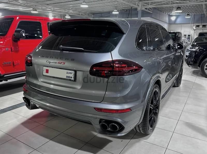 2016 Porsche Cayenne GTS 3