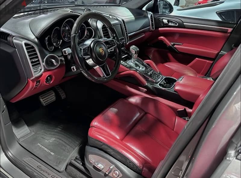 2016 Porsche Cayenne GTS 4