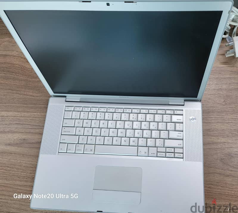 Apple Macbook Pro1,1 3