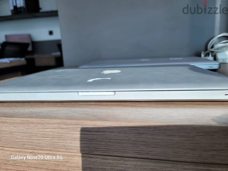 Apple Macbook Laptop (HDD ISSUE AND BATTRY ISSUE ) 2
