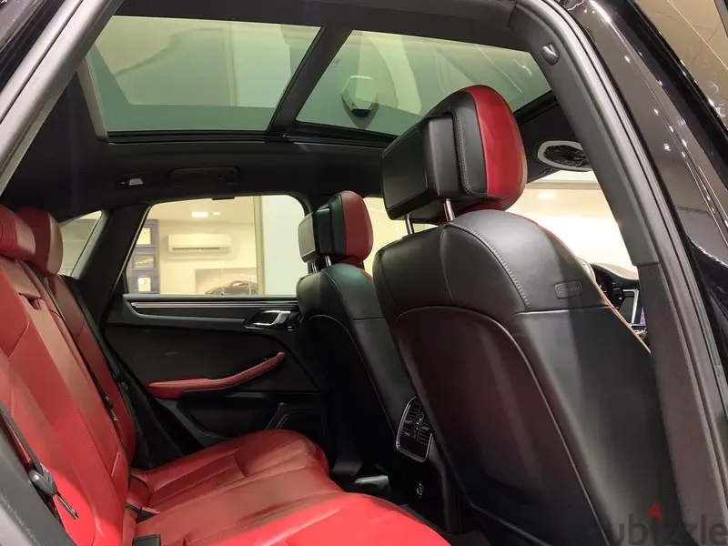 Porsche Macan64841477161987129
