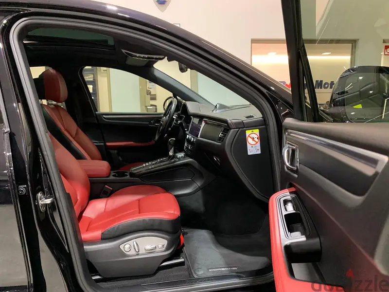 Porsche Macan648414771619871212