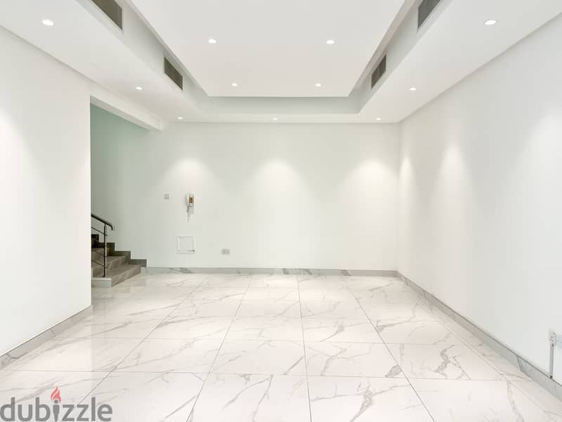 4BR Villa | Hamala | Private Pool | Fully Renovated 1