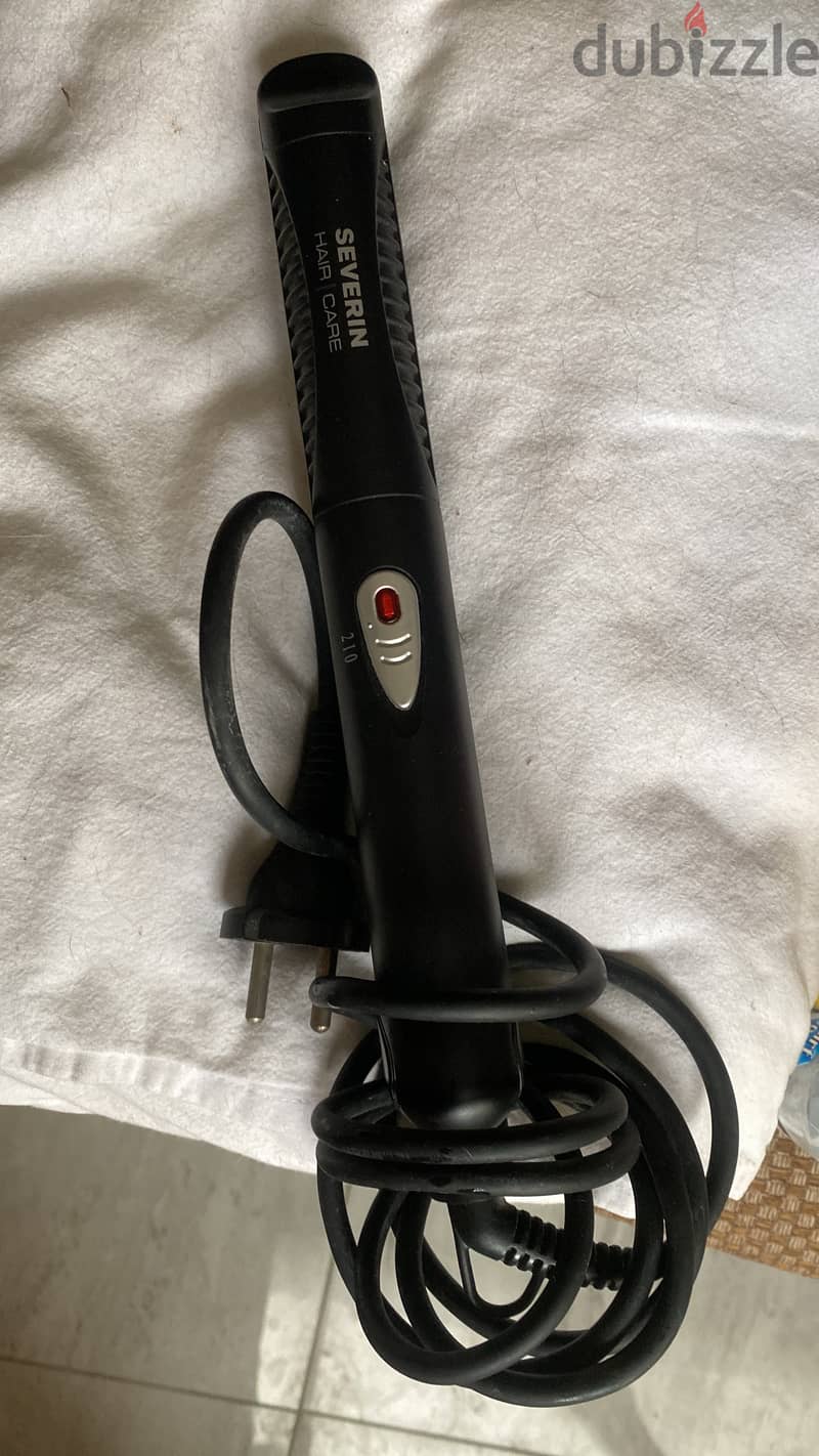 Brand Severin hair straightener 1
