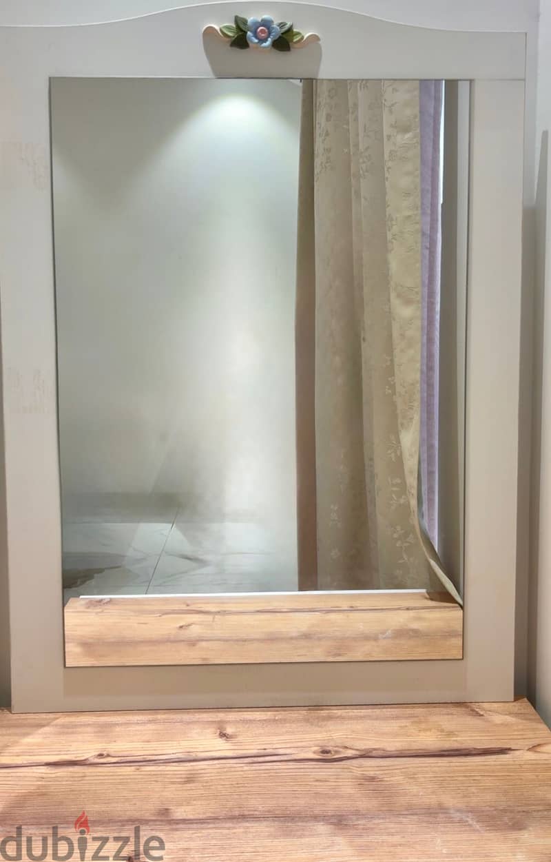Bed 120/200 , study table, dresser with 3 drawers and mirror 5