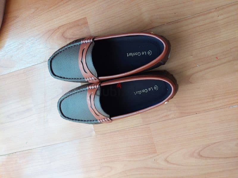 ladies shoes brown size 37, flat 37 BD 2 & brown flat BD 5 new 3