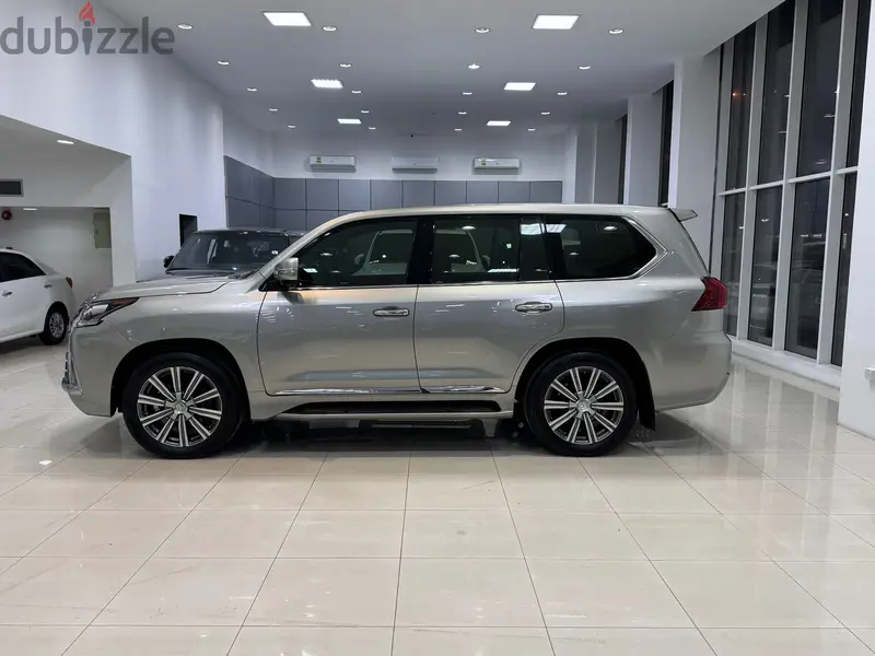 Lexus LX 570 2017 SILVER64841481733634122