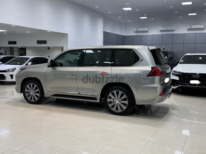 Lexus LX 570 2017 SILVER64841481733634126