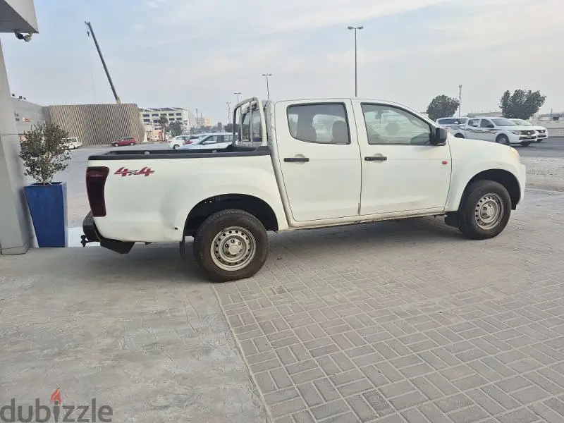 Isuzu D-Max 202064843437178497121