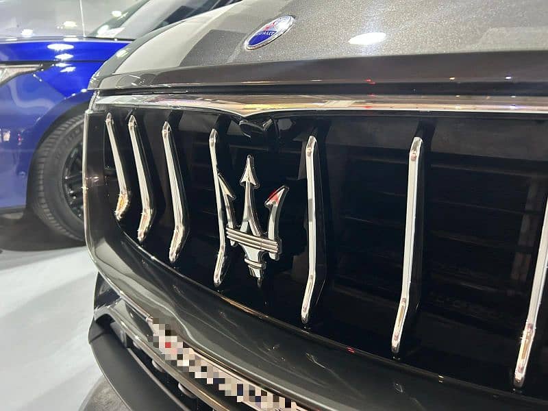 Maserati Levante Q4 2020 (0 Accidents 1 owner) Agent maintained 8