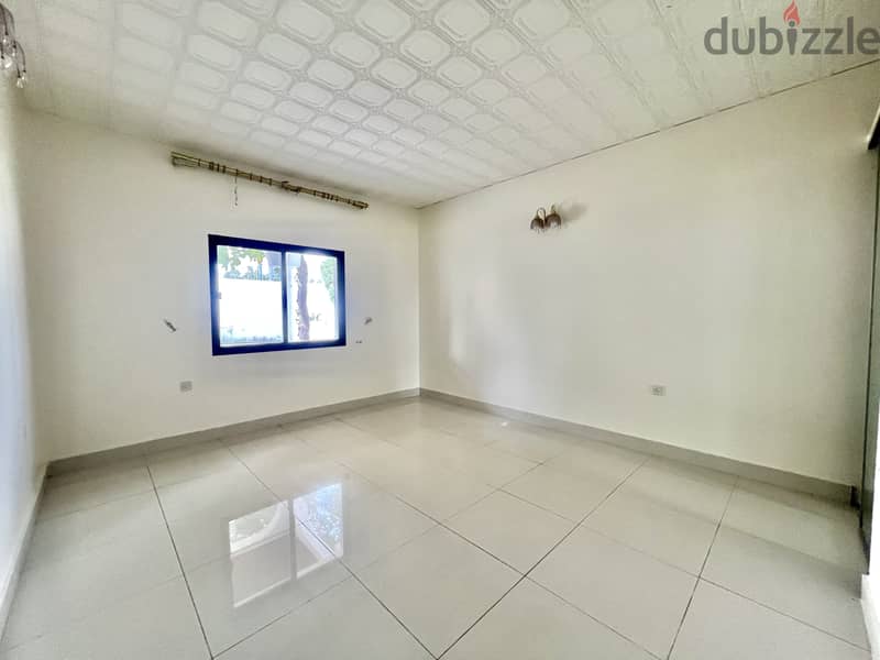 4BR Villa | Saar | Semi‑Furnished | Garden 7