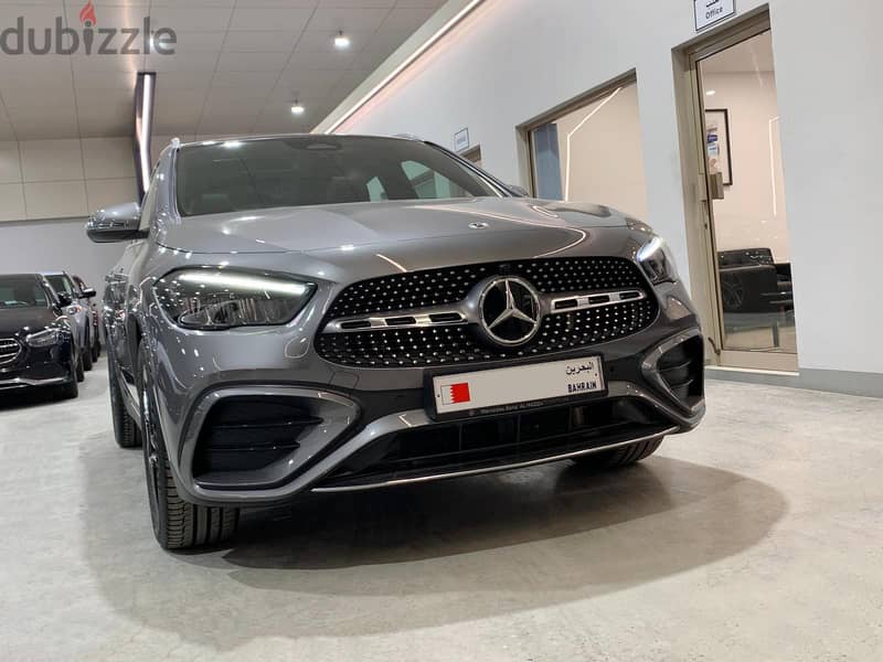 Mercedes-Benz GLA 200 7