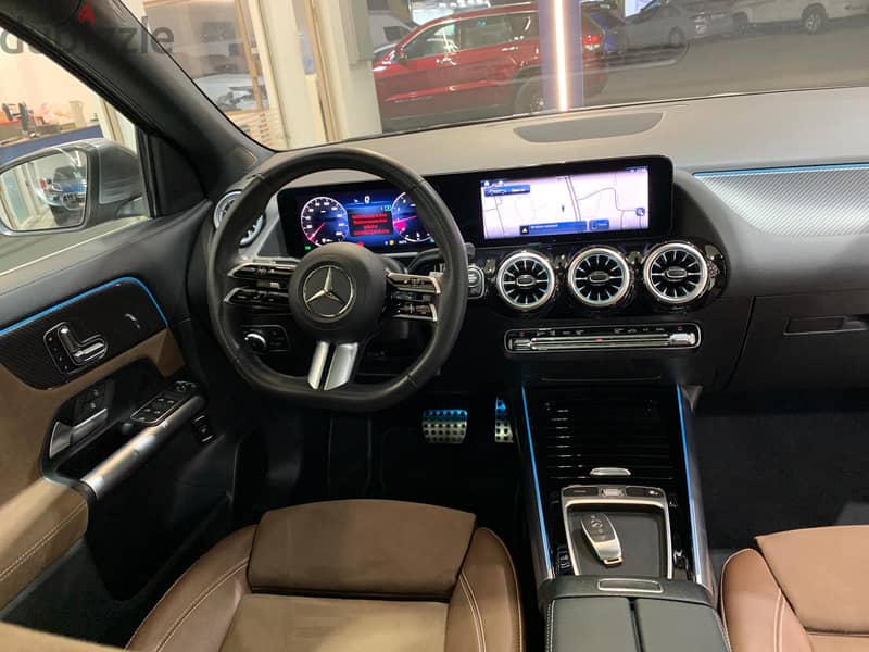 Mercedes-Benz GLA 200 15