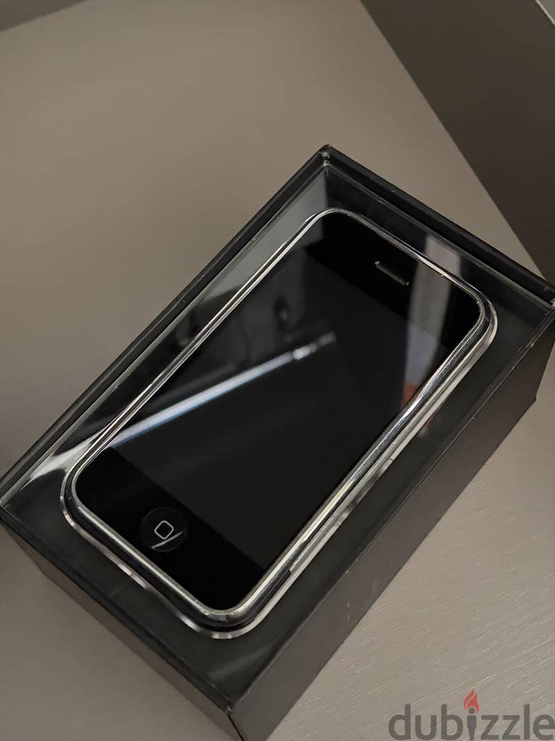 Vintage iPhone (First edition) 2007 1