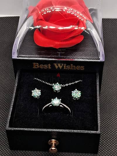 Diamond set