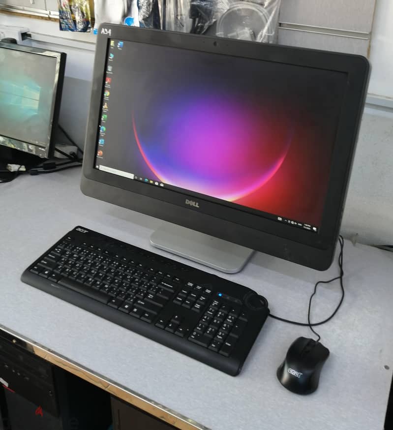 Dell Core i7 All-In-One Computer 23" FHD Display 8GB RAM 256 GB SSD 1
