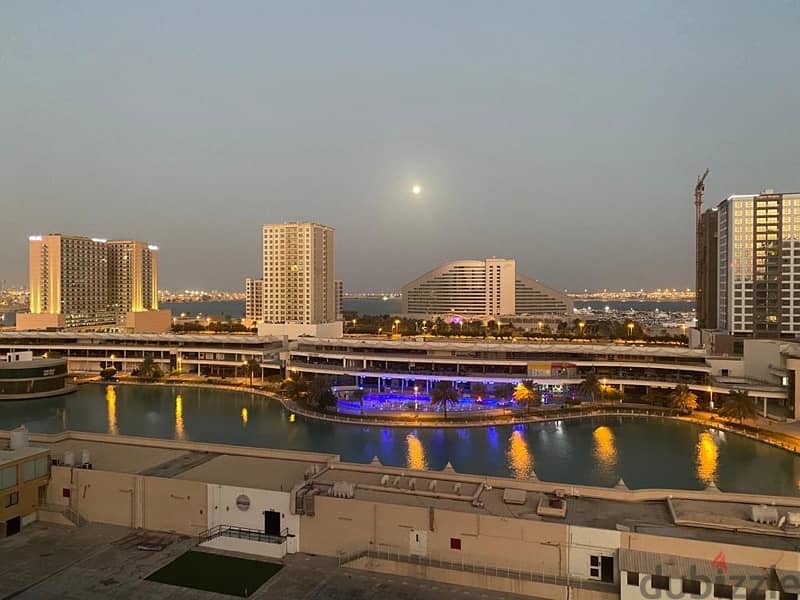 Luxury lagoon-front living with breathtaking sunset views in Amwaj 8