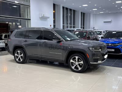 Jeep Grand Cherokee LTD 2023 Grey