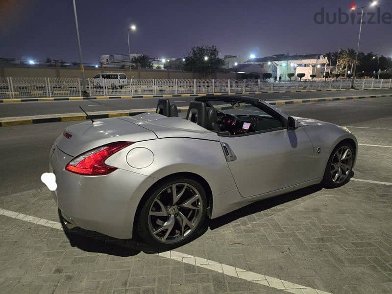 Nissan 370Z Convertible - Negotiable Price 4