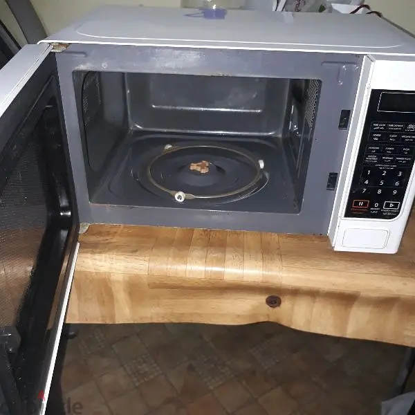 microwave oven working 9bd65168592432386121
