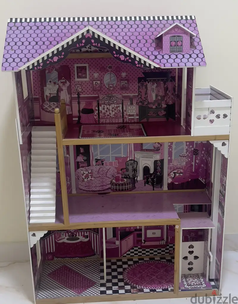 Doll house65178887728385121