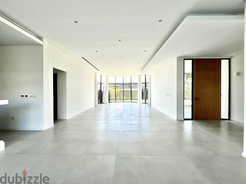 4BR Villa | Hamala, Near British School | Private Pool & Garden 1