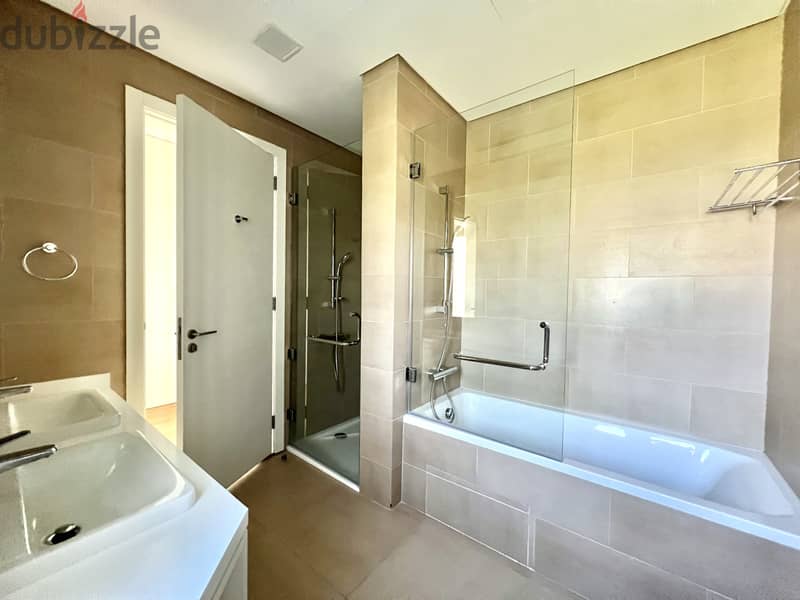 4BR Villa | Hamala, Near British School | Private Pool & Garden 15