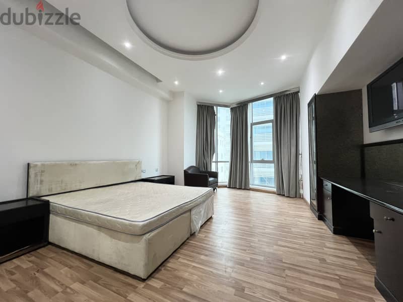 3BR Penthouse | Al Juffair, Capital Governorate | Balconie | EWA Incls 6