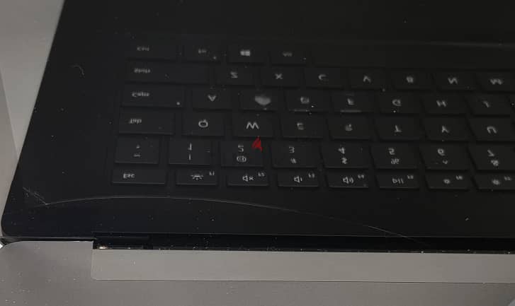Surface Laptop i7 11th gen 16GB RAM 512SSD Touch screen 1