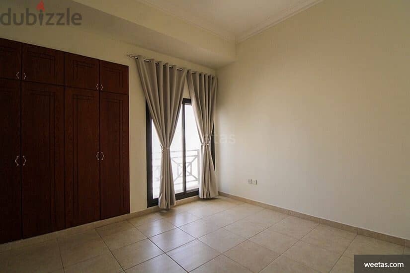 Modern 2 Bed Pool Gym Balcony Burhama 4
