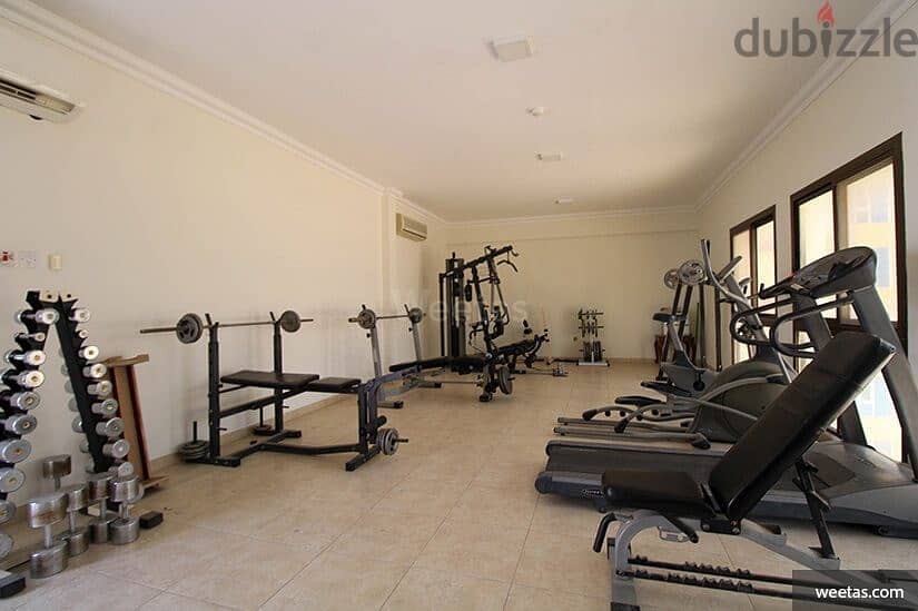 Modern 2 Bed Pool Gym Balcony Burhama 7