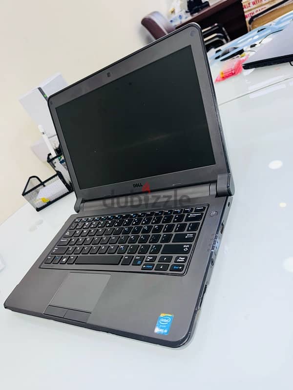 Dell Latitude 3340 Laptop – Intel Core i5 | Portable & Reliable 8