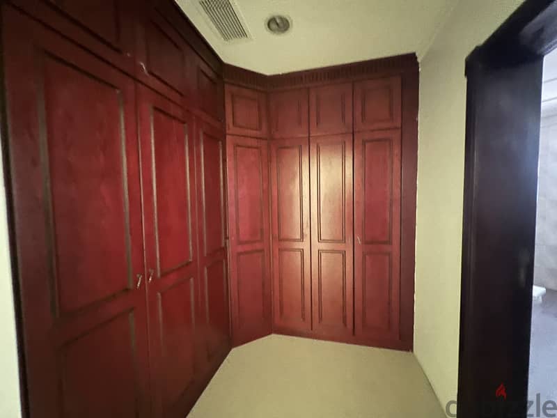 4BR Villa | Janabiya, Northern Governorate | Semi-Furnished 9