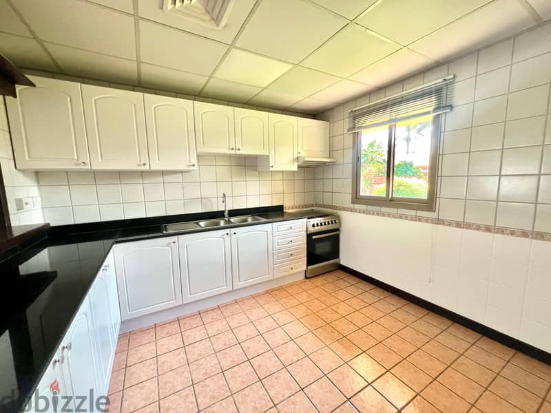 3BR Villa | Hamala | Beach Access | Garden 4