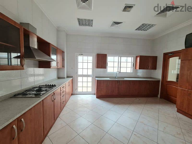 private villa 3