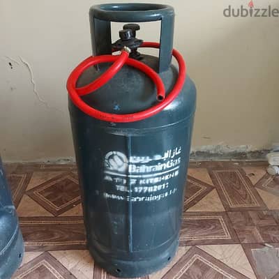 For sale  Bahrain gas cylinder, fully filled by