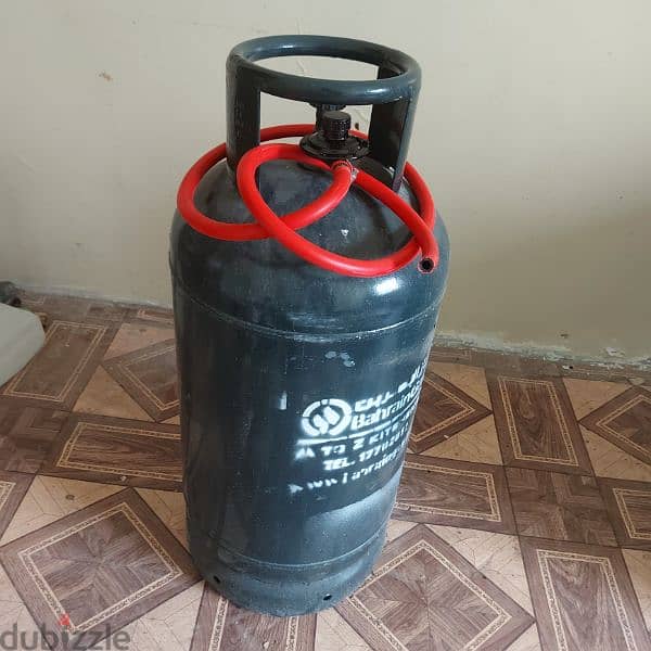 For sale  Bahrain gas cylinder, fully filled by 1