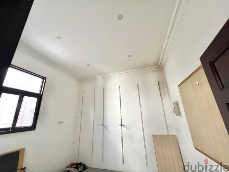 5BR Villa | Saar | En‑Suite Maid & Driver Rooms 5