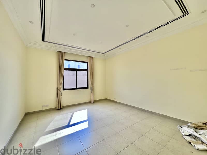 5BR Villa | Saar | En‑Suite Maid & Driver Rooms 7