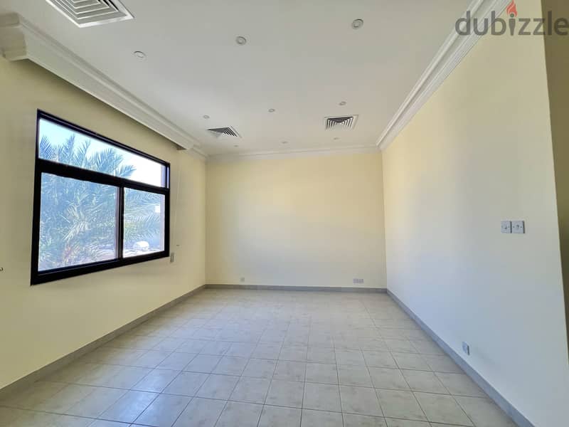 5BR Villa | Saar | En‑Suite Maid & Driver Rooms 11