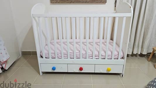 baby crib