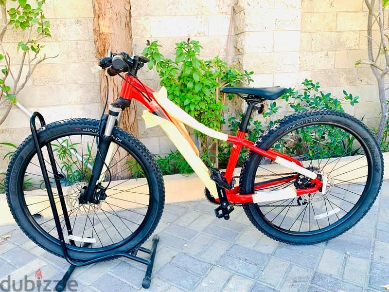 Brand new Trek Marlin 6 1