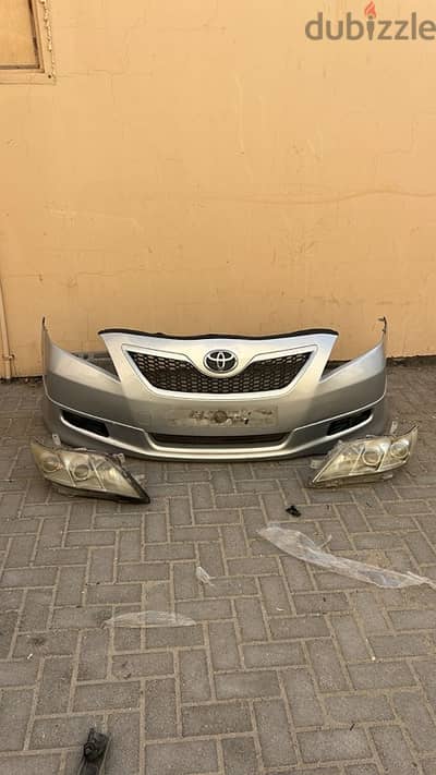 للبيع وجهة كامري  ٢٠٠٧ se