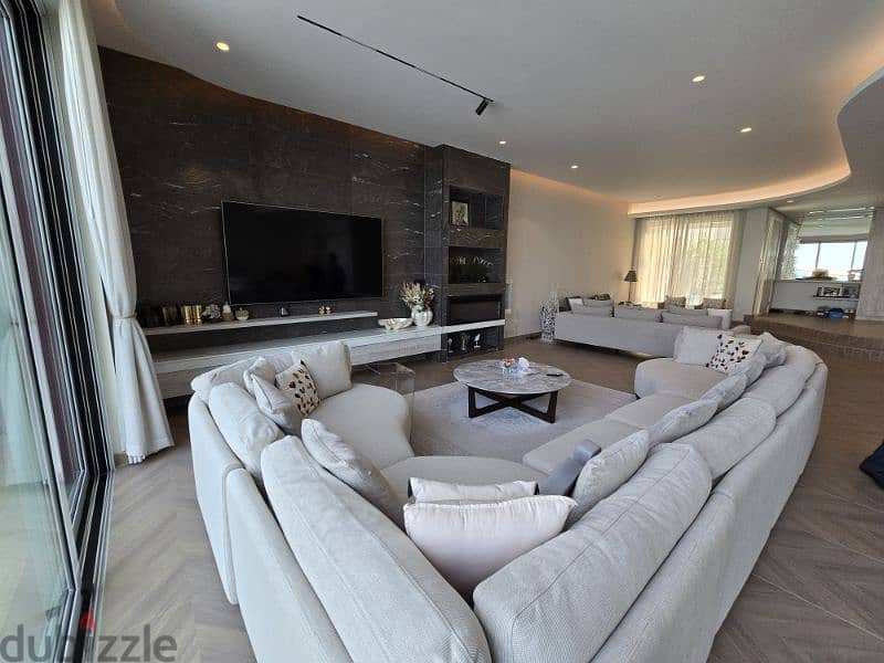 3+1 maid room Entirely sea view Beach access with GT 7