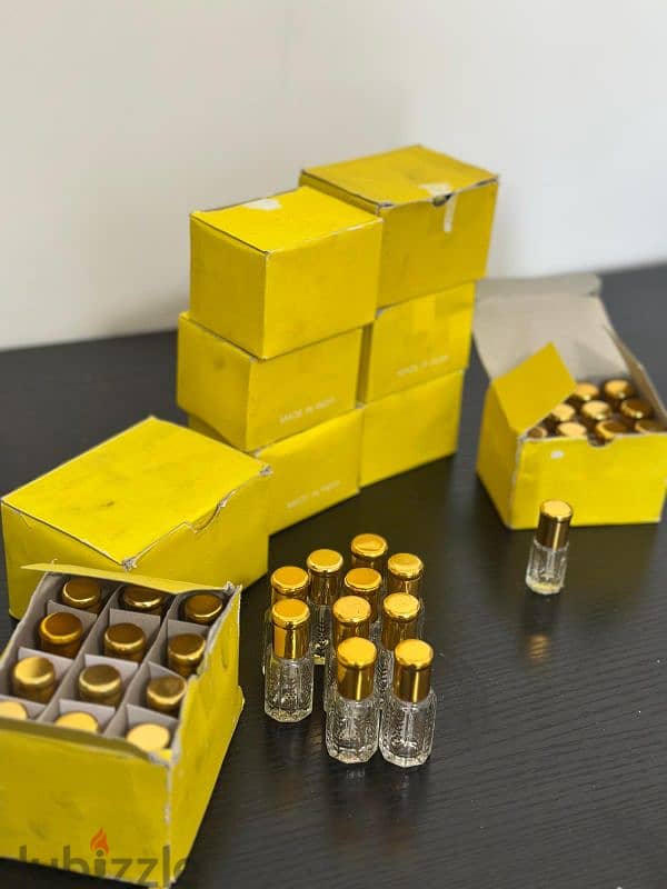 Mini Glass Bottles with Gold Caps 1