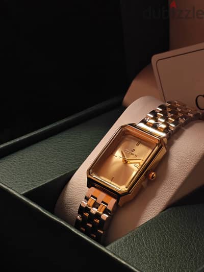 Brand New Original Clasico Watch for Sale – Elegant Classic Design
